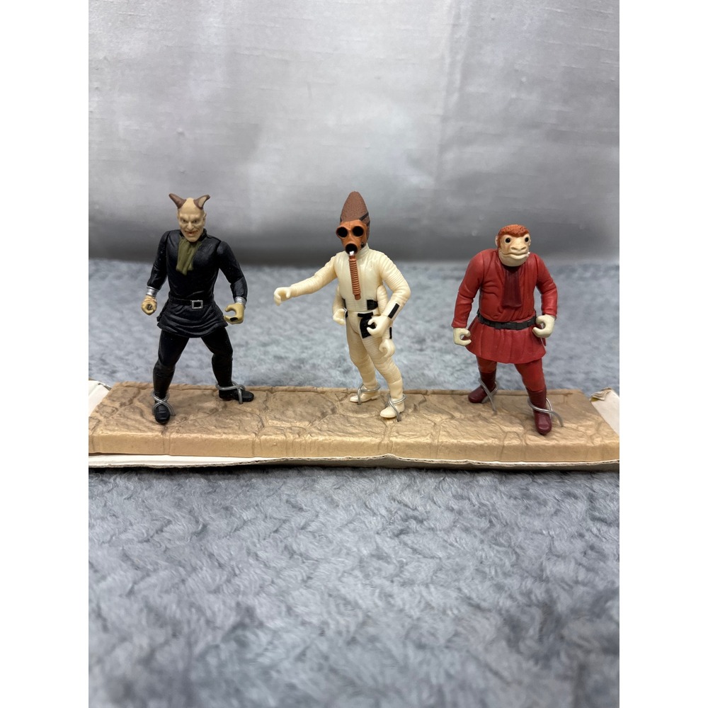 Star Wars Cantina Aliens Labria Nabrun Leids Takeel 1998 Hasbro‎ Figure Set